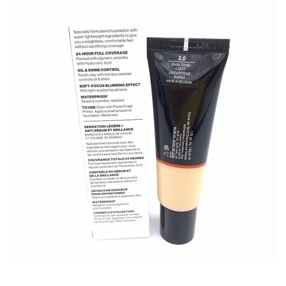Smashbox Studio Skin 24 Hour Wear Hydrating Foundation 2.0 Light Warm - Picture 2 of 7